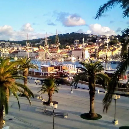 Stella Old Town Trogir, With Balcony Apartmán