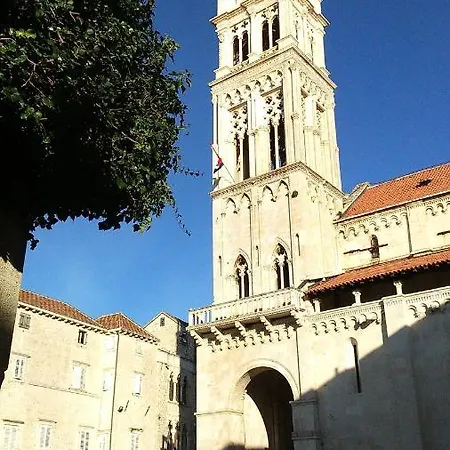 Stella Old Town Trogir, With Balcony アパート