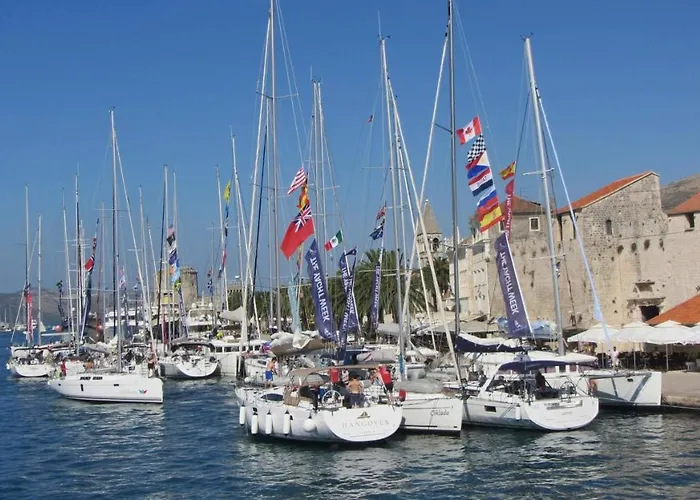 Stella Old Town Trogir, With Balcony شقة