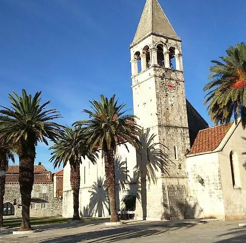 شقة Stella Old Town Trogir, With Balcony تروغير