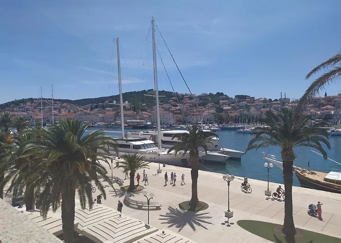 شقة Stella Old Town Trogir, With Balcony تروغير